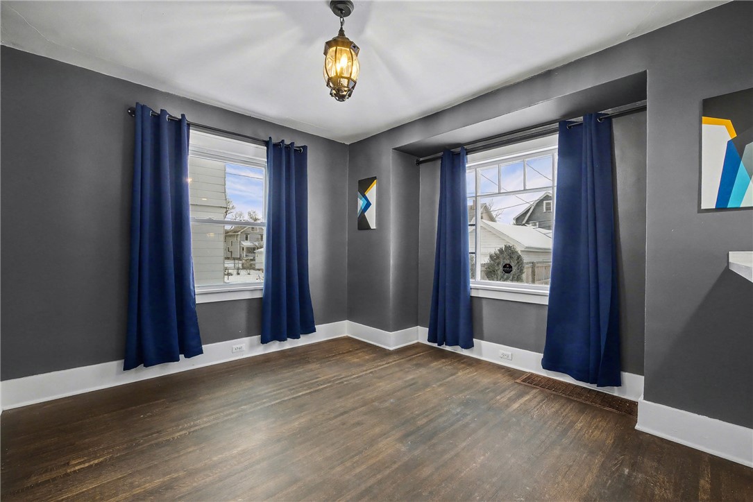 324 Marlborough Road Rochester, NY 14619 - Photo 17 of 50