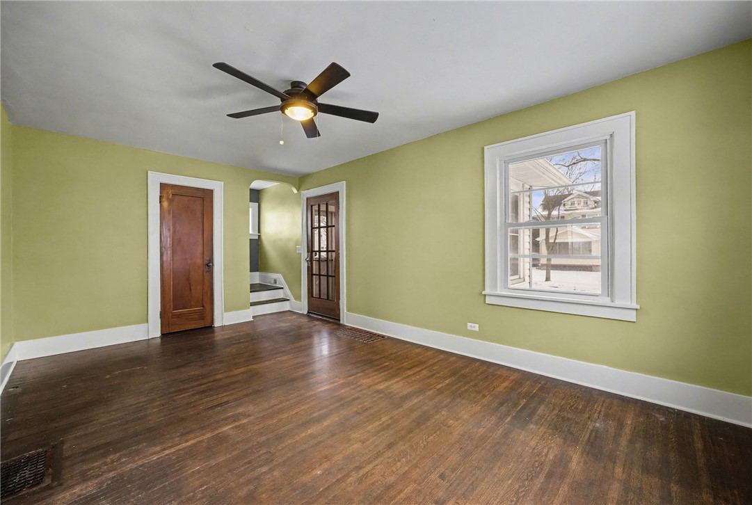 324 Marlborough Road Rochester, NY 14619 - Photo 10 of 50