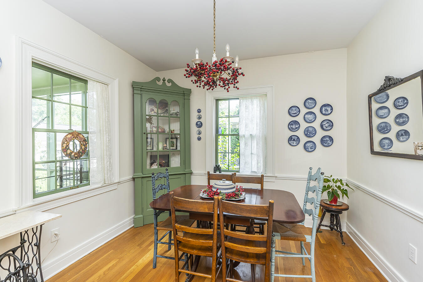 205 Ridgeway Road Lexington, KY 40502 - Photo 11 of 30 205ridgeway13 copy