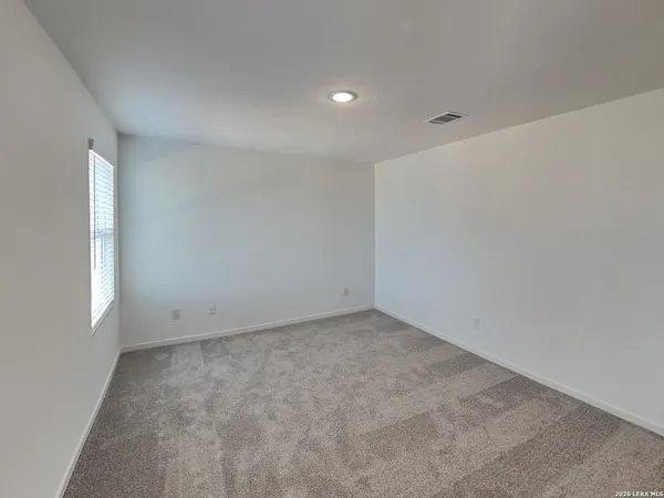 $1,645 | 236 Ottaway, New Braunfels, TX 78130