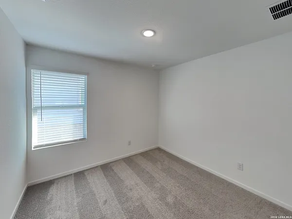 $1,645 | 236 Ottaway, New Braunfels, TX 78130