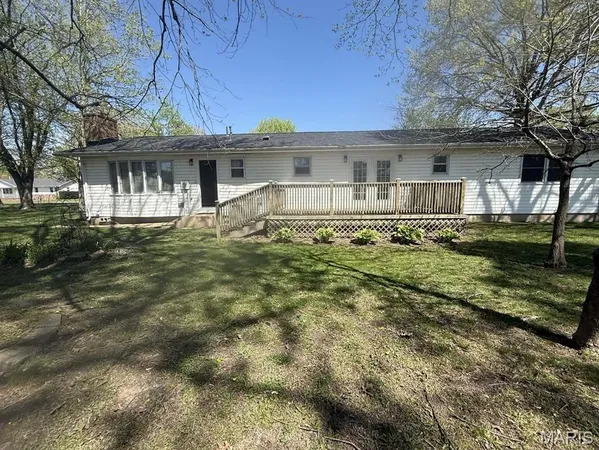 $205,000 | 1006 East 10th Street, Mountain Grove, MO 65711