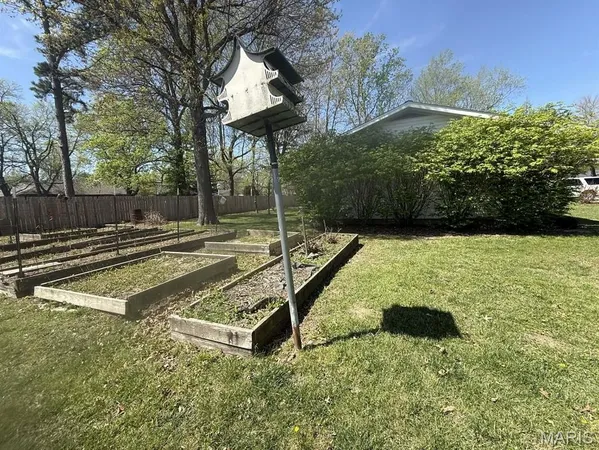 $205,000 | 1006 East 10th Street, Mountain Grove, MO 65711