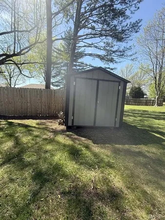 $205,000 | 1006 East 10th Street, Mountain Grove, MO 65711