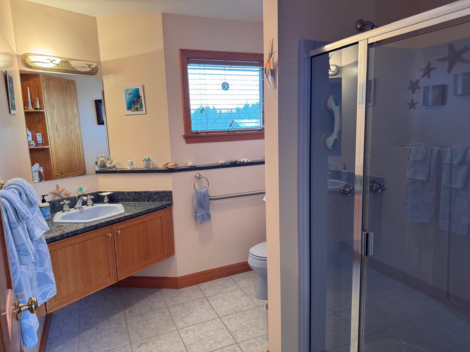 55 Niles Road Presque Isle, ME 04769 - Photo 42 of 80 Bathroom 1st floor