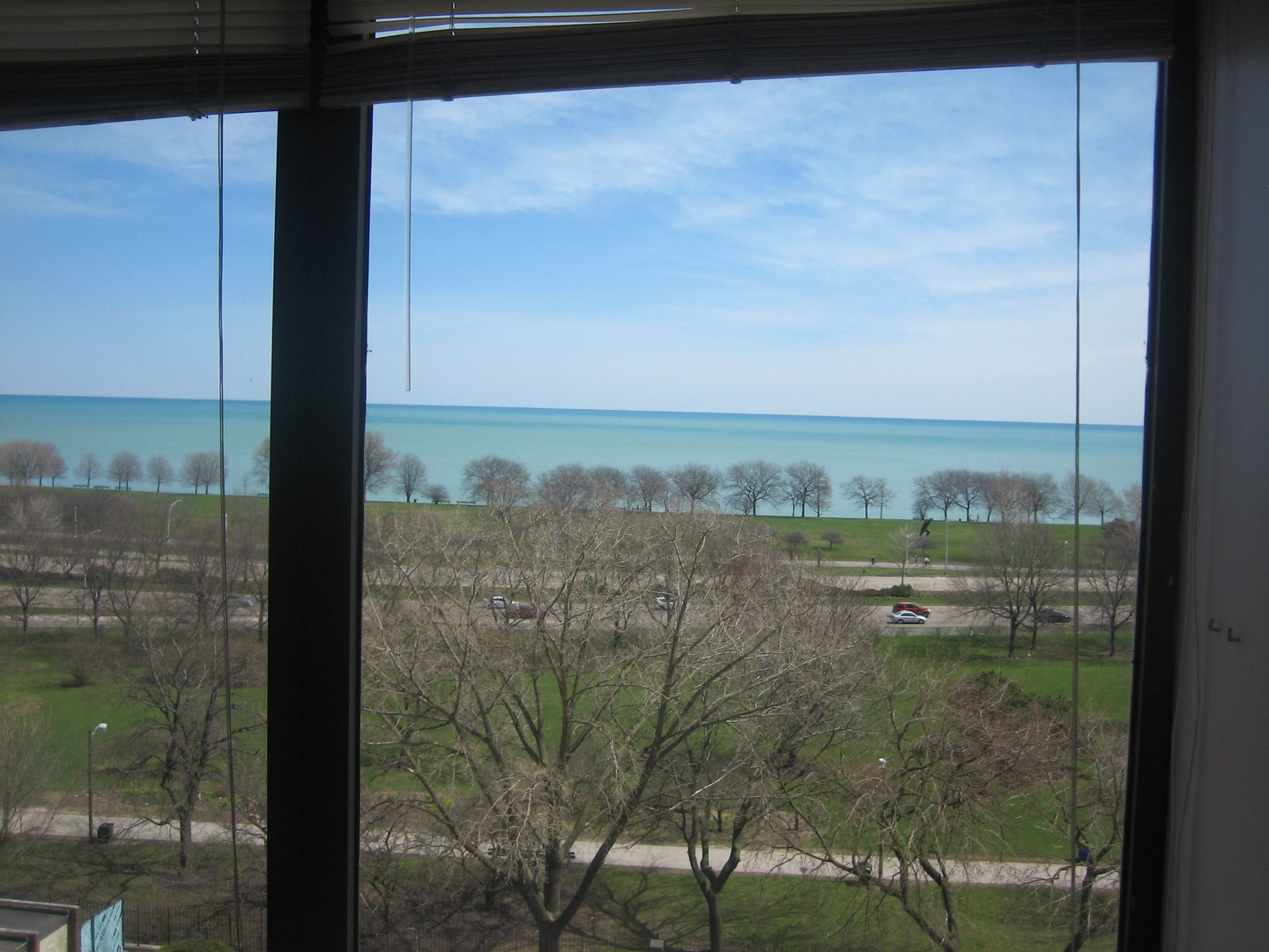 5445 North Sheridan Road, Unit 1006 Chicago, IL 60640 - Photo 2 of 11