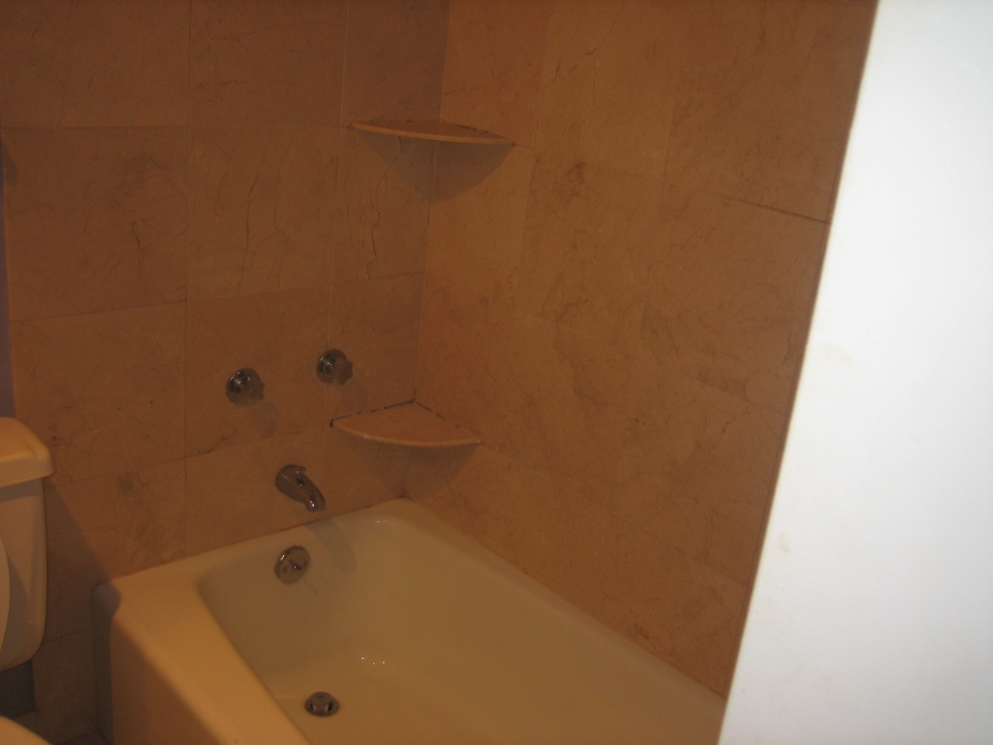 5445 North Sheridan Road, Unit 1006 Chicago, IL 60640 - Photo 9 of 11