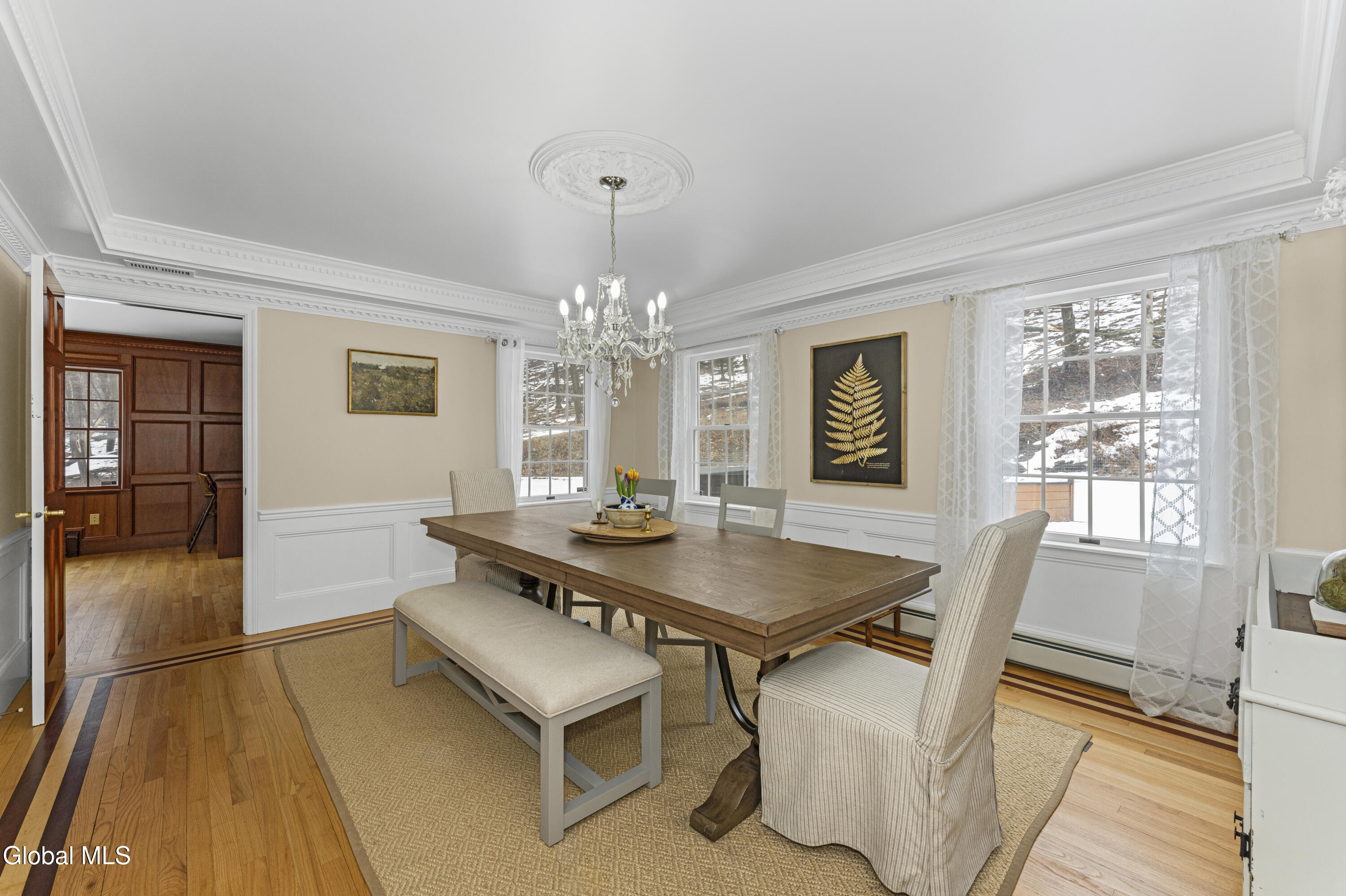 36 Oriel Lane Rensselaer, NY 12144 - Photo 13 of 30 3 Diningroom 4