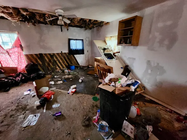 $6,000 | 1010 East Adams Street, Taylorville, IL 62568