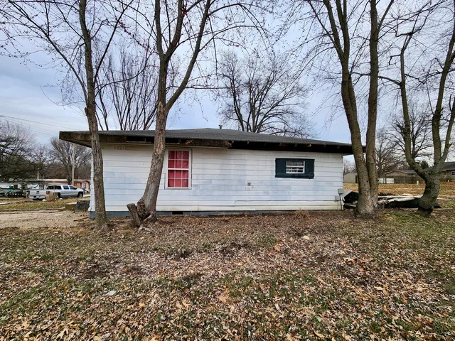 $6,000 | 1010 East Adams Street, Taylorville, IL 62568
