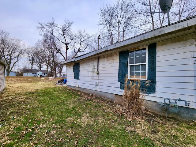 $6,000 | 1010 East Adams Street, Taylorville, IL 62568