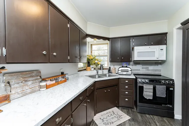 $250,000 | 2441 22nd Avenue Southeast, Rochester, MN 55904