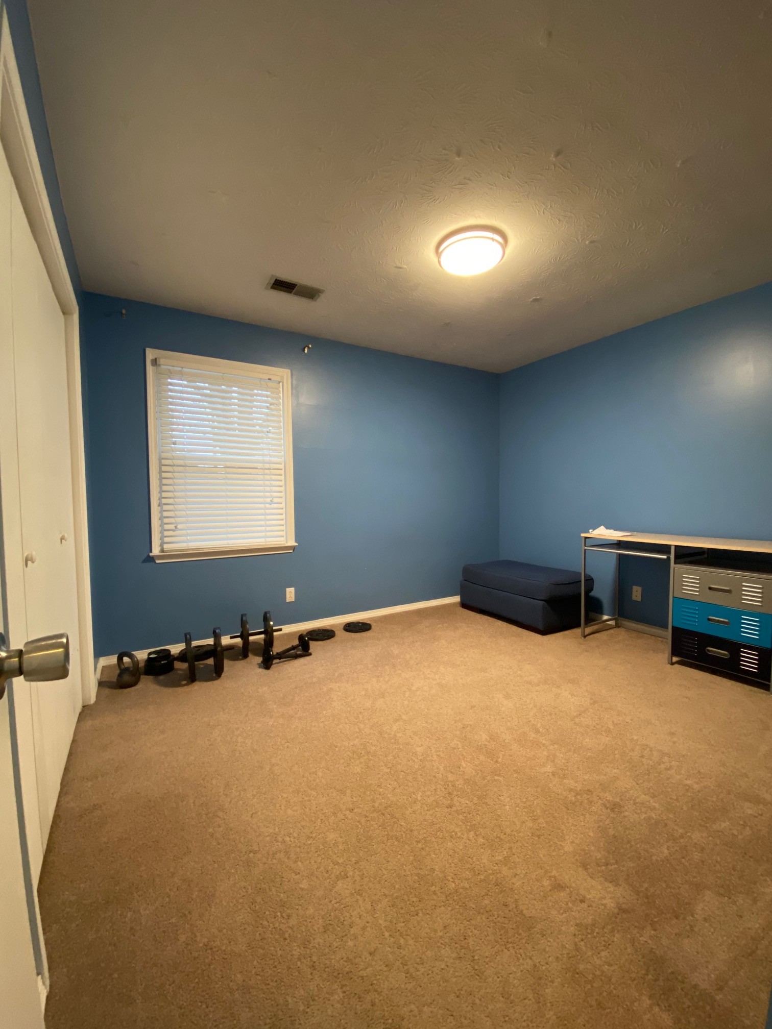 350 State Street Cookeville, TN 38501 - Photo 14 of 21 a view of an empty room with windows