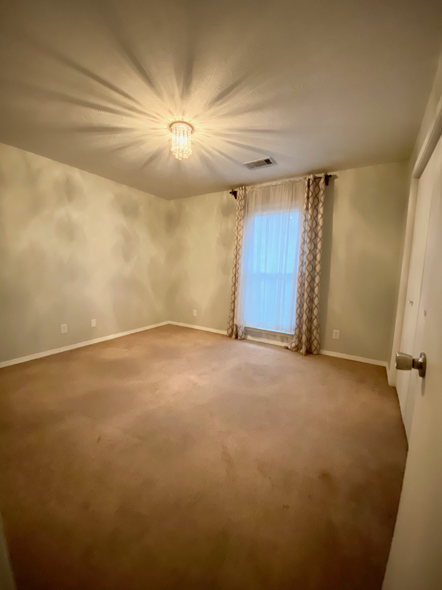 350 State Street Cookeville, TN 38501 - Photo 15 of 21 an empty room with a empty space and a ceiling fan