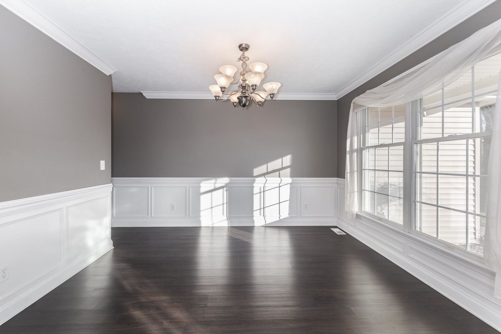 2409 Sanford Lane Normal, IL 61761 - Photo 8 of 59