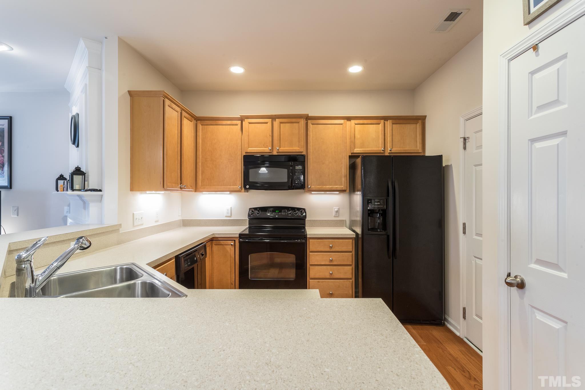 7240 Racine Way Raleigh, NC 27615 - Photo 10 of 26