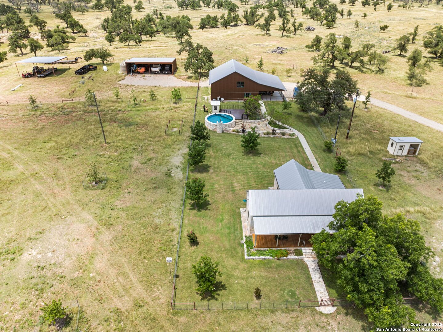 4369 Reeh-Weinheimer Road Fredericksburg, TX 78624 - Photo 5 of 80