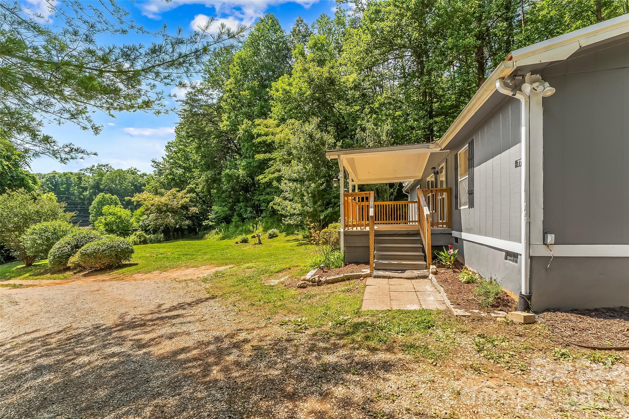 771 Hoppy Tom Hollow Road Marion, NC 28752 - Photo 3 of 26