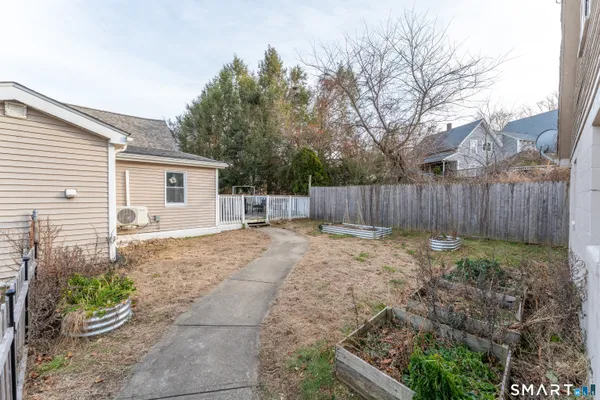 $265,000 | 92 Hunters Avenue, Norwich, CT 06380