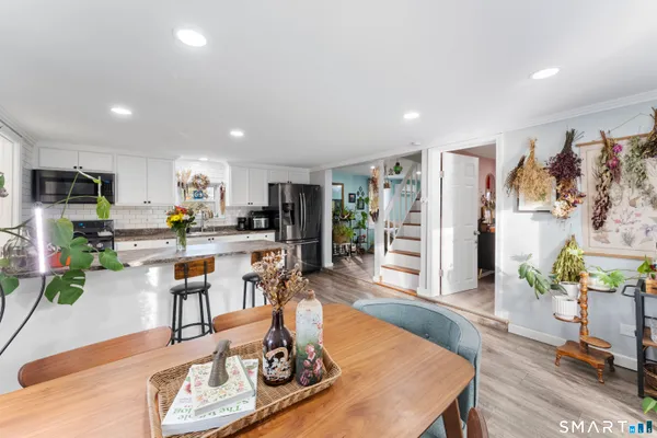 $265,000 | 92 Hunters Avenue, Norwich, CT 06380