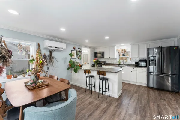 $265,000 | 92 Hunters Avenue, Norwich, CT 06380