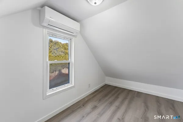 $265,000 | 92 Hunters Avenue, Norwich, CT 06380