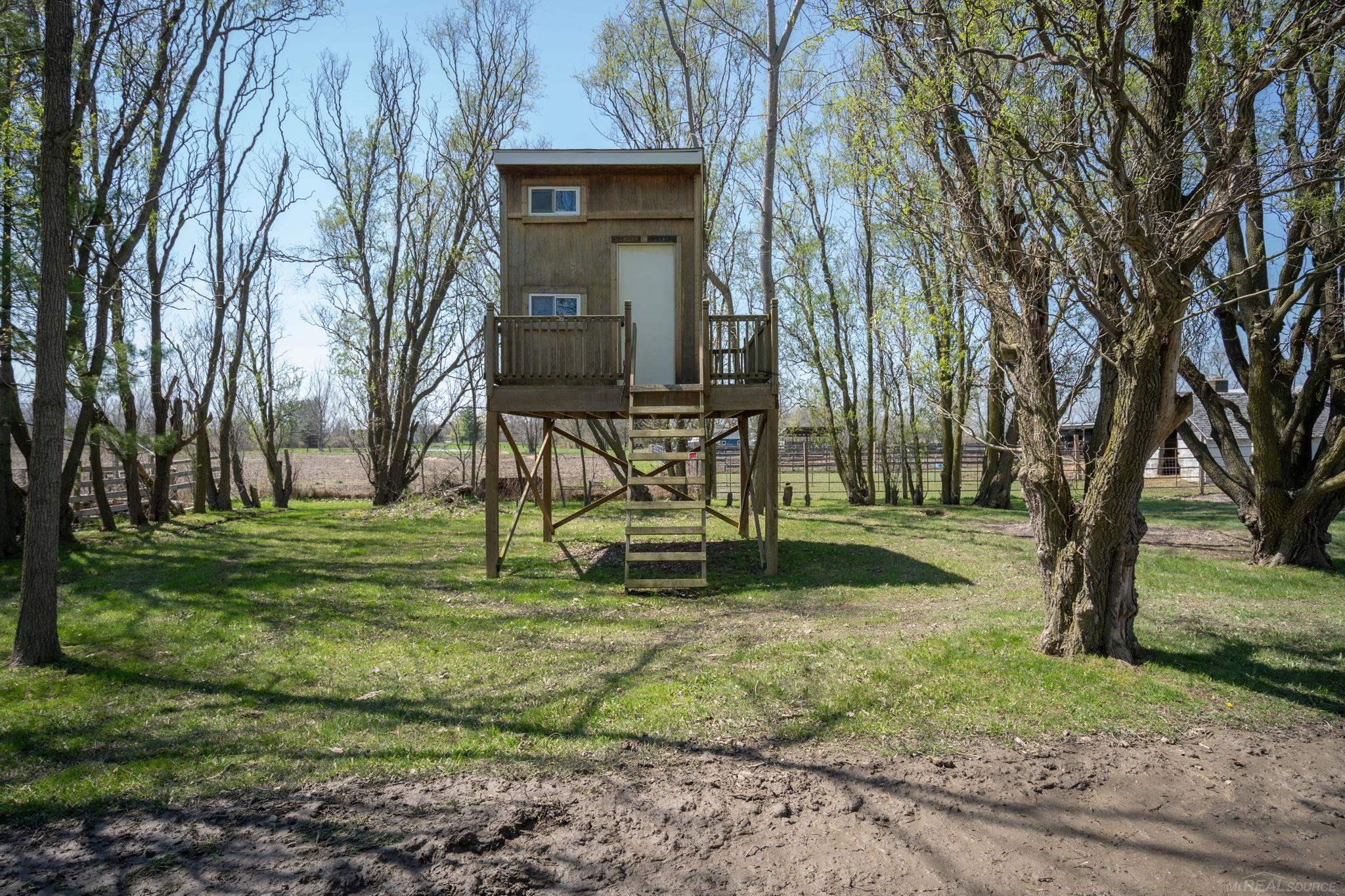 27780 Pratt Road Richmond, MI 48062 - Photo 12 of 47