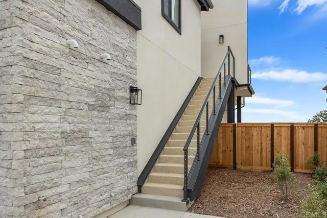 $2,995 | 1756 Whaley Street, Oceanside, CA 92054