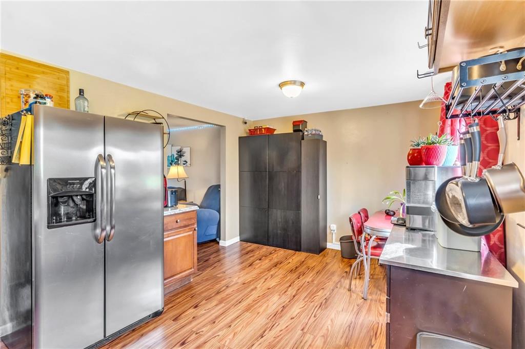 441 Grove Road Verona, PA 15147 - Photo 6 of 25 Gallery Image 6