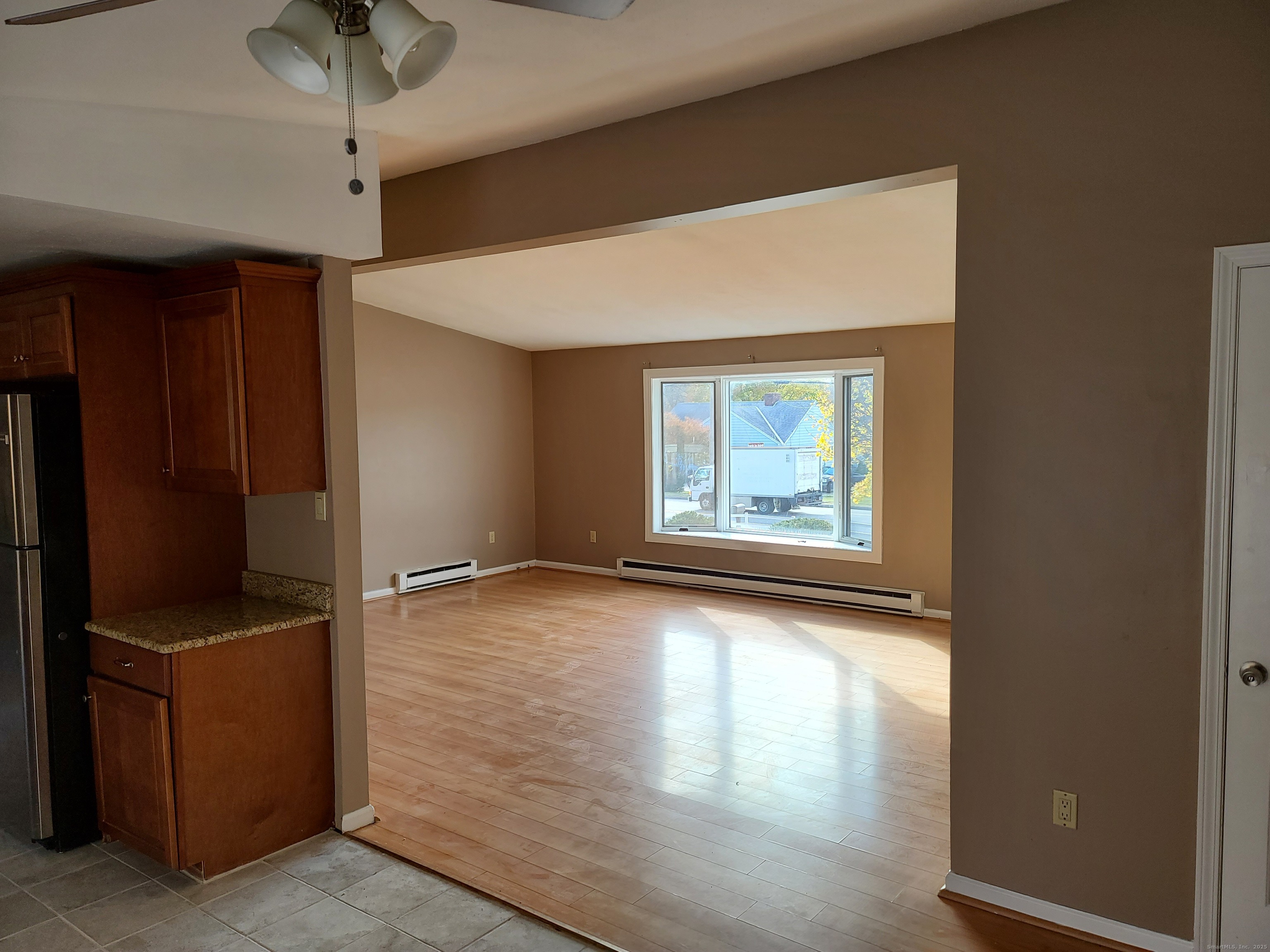 155 Flanders Road East Lyme, CT 06357 - Photo 6 of 10