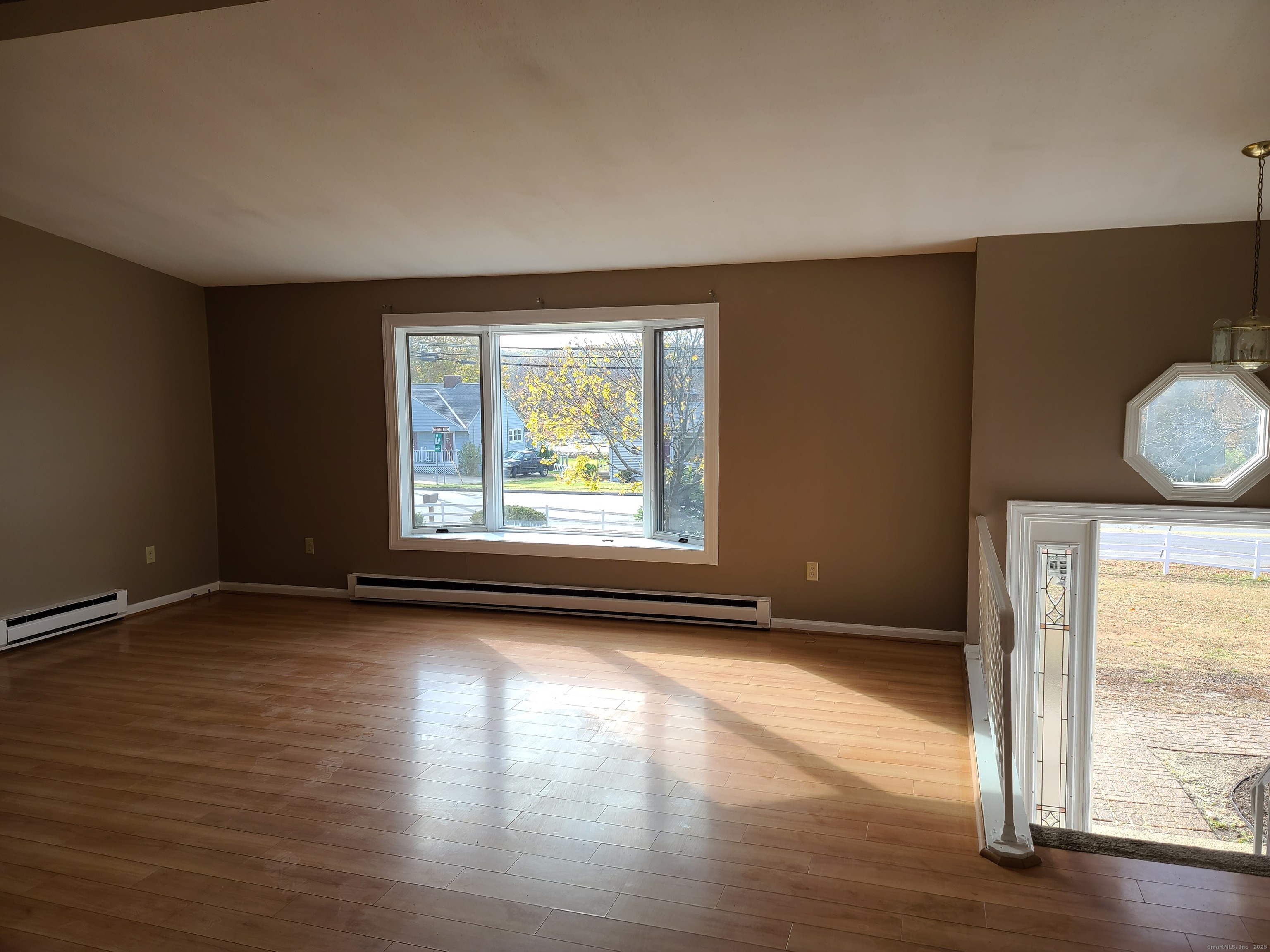 155 Flanders Road East Lyme, CT 06357 - Photo 7 of 10