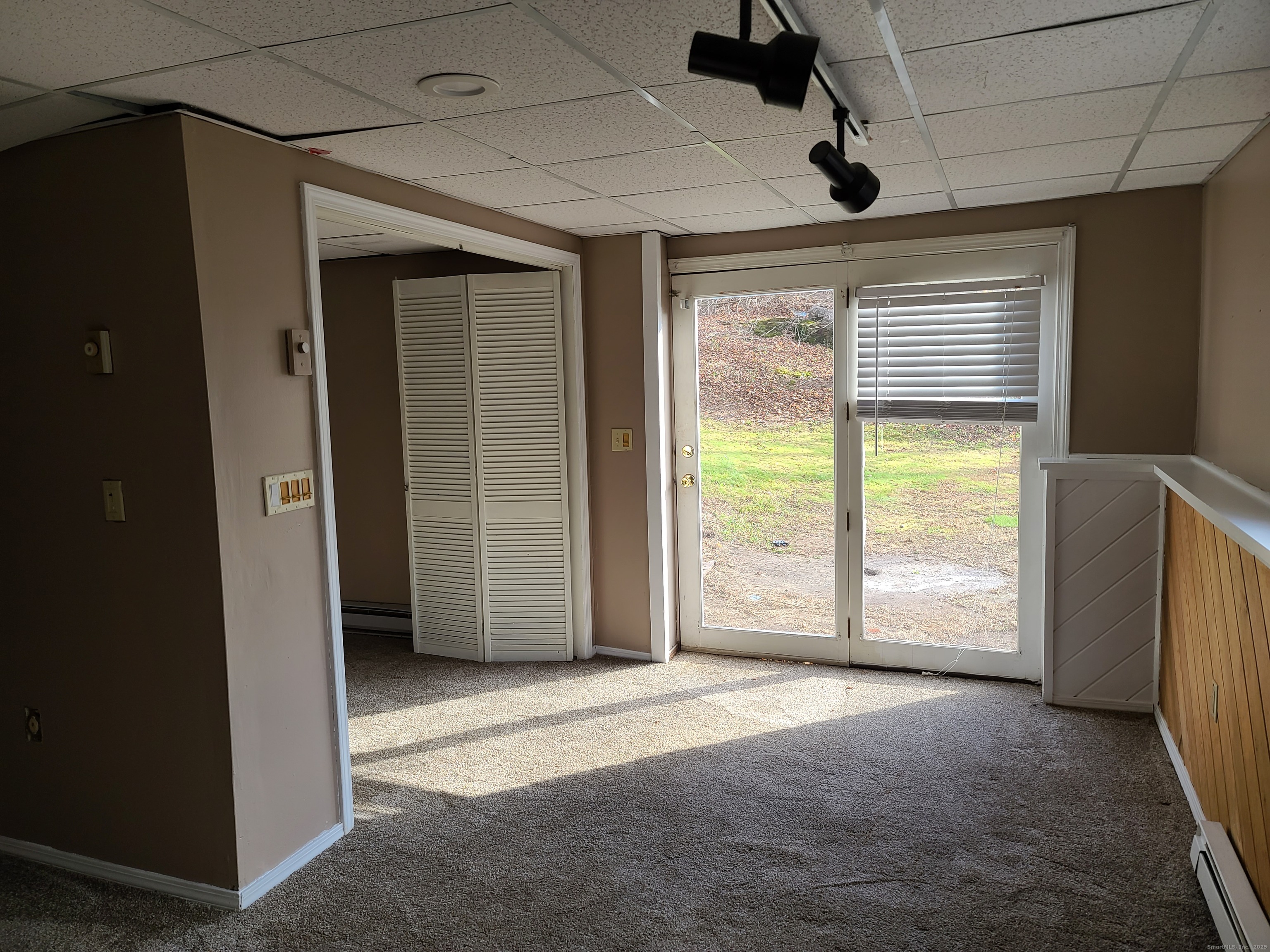 155 Flanders Road East Lyme, CT 06357 - Photo 10 of 10