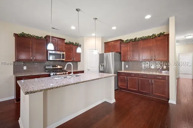 $574,900 | 18 Yonges Island Drive, Bluffton, SC 29910