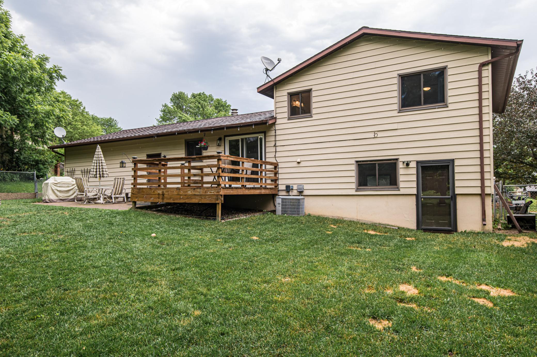 5611 Longboat Road Northwest Rochester, MN 55901 - Photo 31 of 33