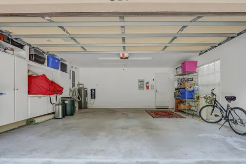 $595,000 | 631 Hudson Bay Drive, Palm Beach Gardens, FL 33410