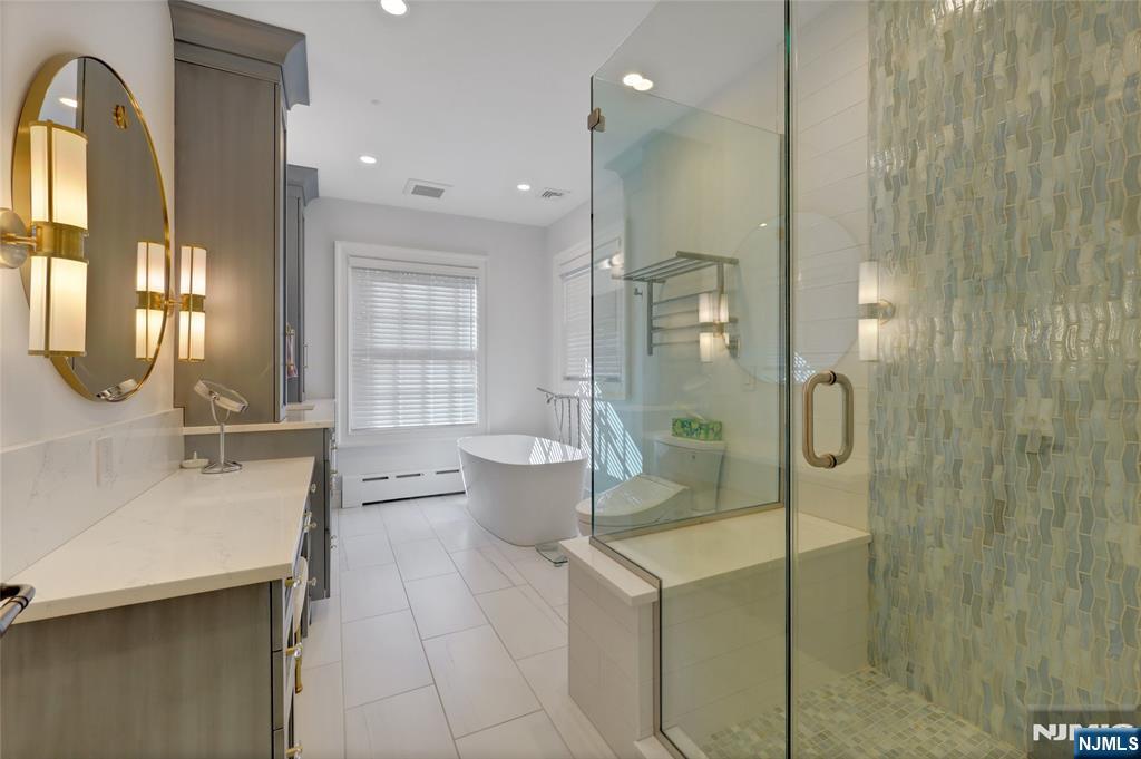 292 Maple Street Englewood, NJ 07631 - Photo 25 of 48