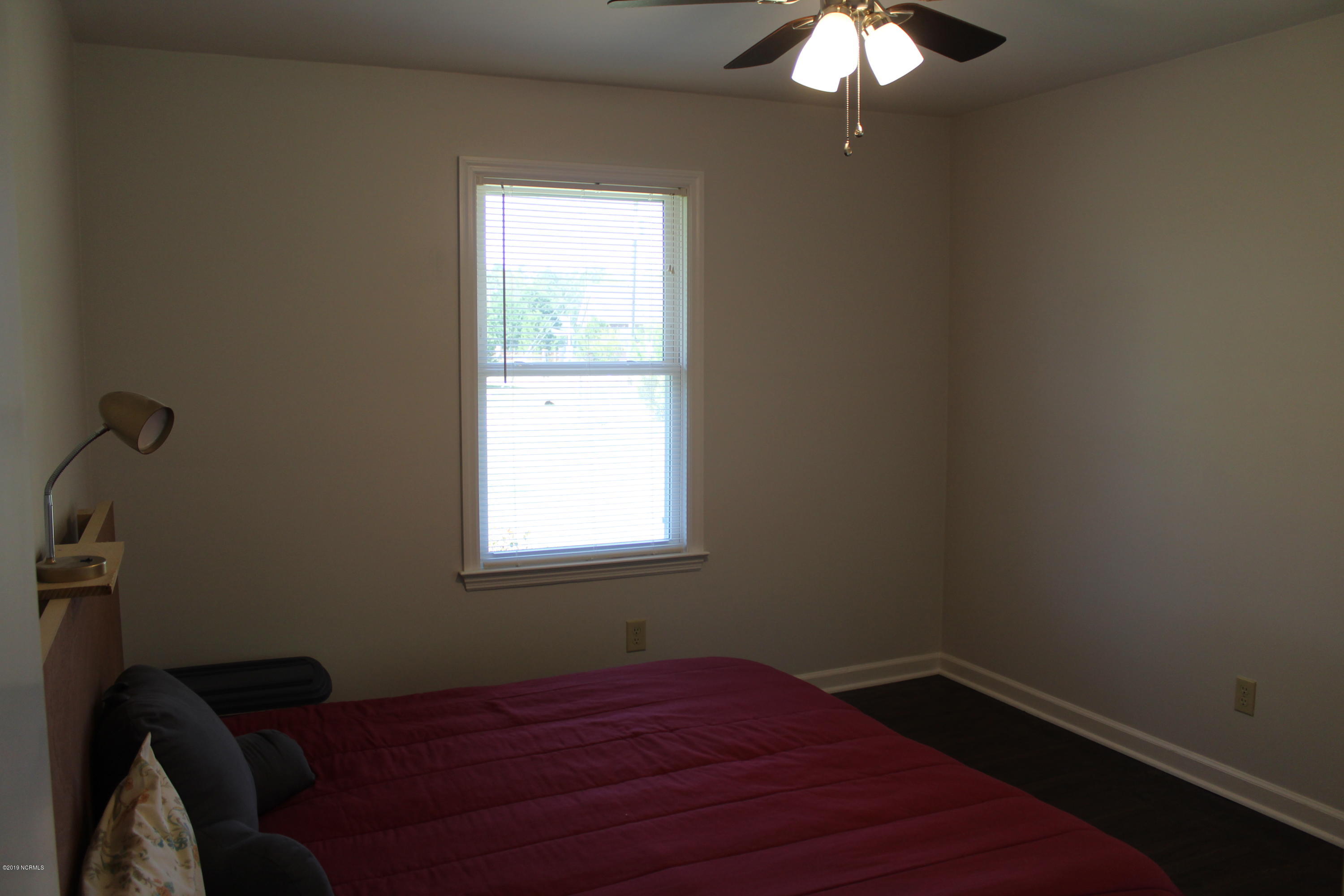 1405 Southwest Craven Middle School Road New Bern, NC 28562 - Photo 20 of 27 IMG_3659