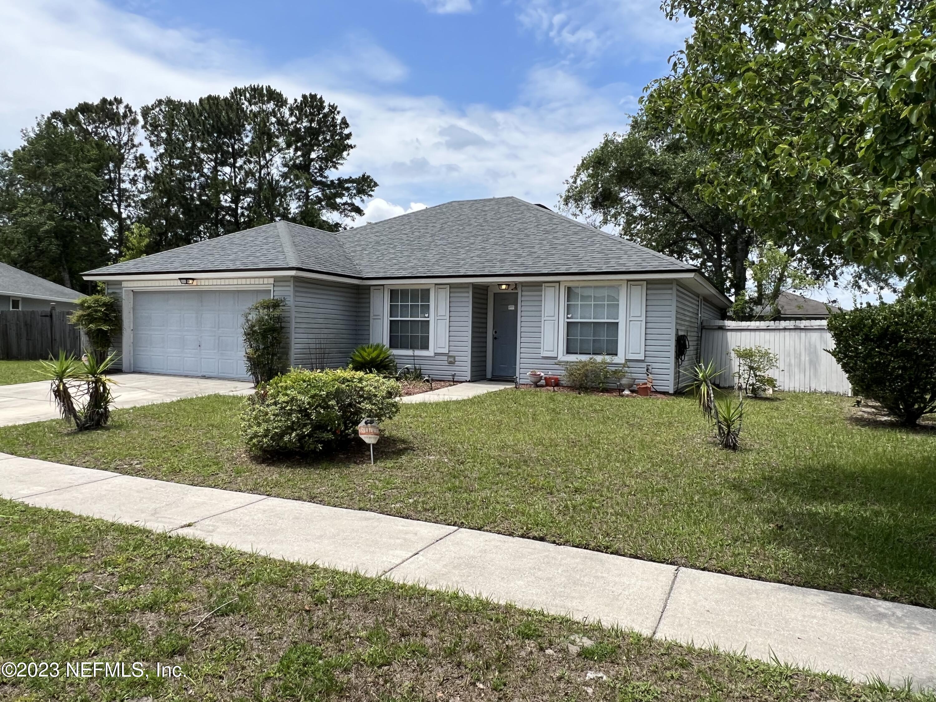 3918 Star Leaf Road Jacksonville, FL 32210 - Photo 3 of 20 Front Corner View