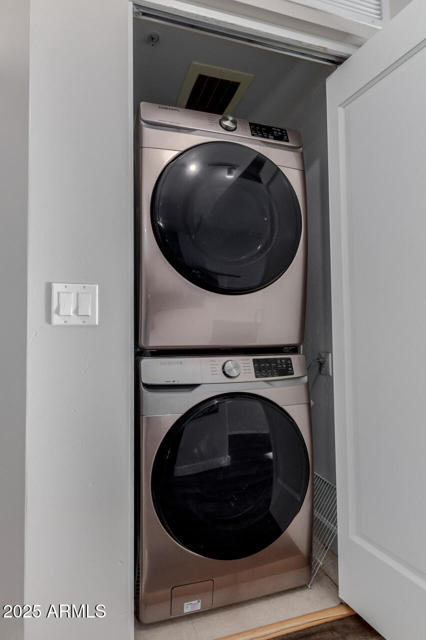 310 South 4th Street, Unit 1902 Phoenix, AZ 85004 - Photo 20 of 37 a close up view of washer and dryer