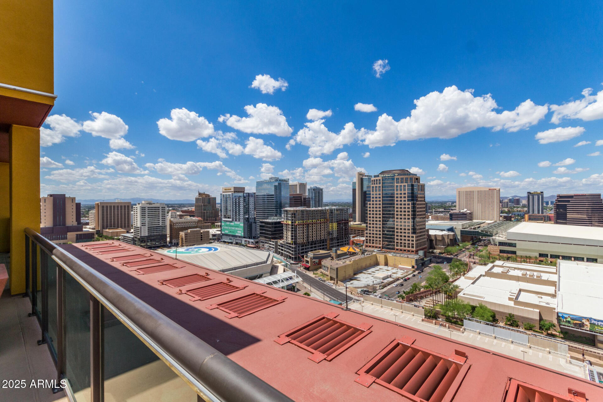 310 South 4th Street, Unit 1902 Phoenix, AZ 85004 - Photo 33 of 37 a city view with sitting space