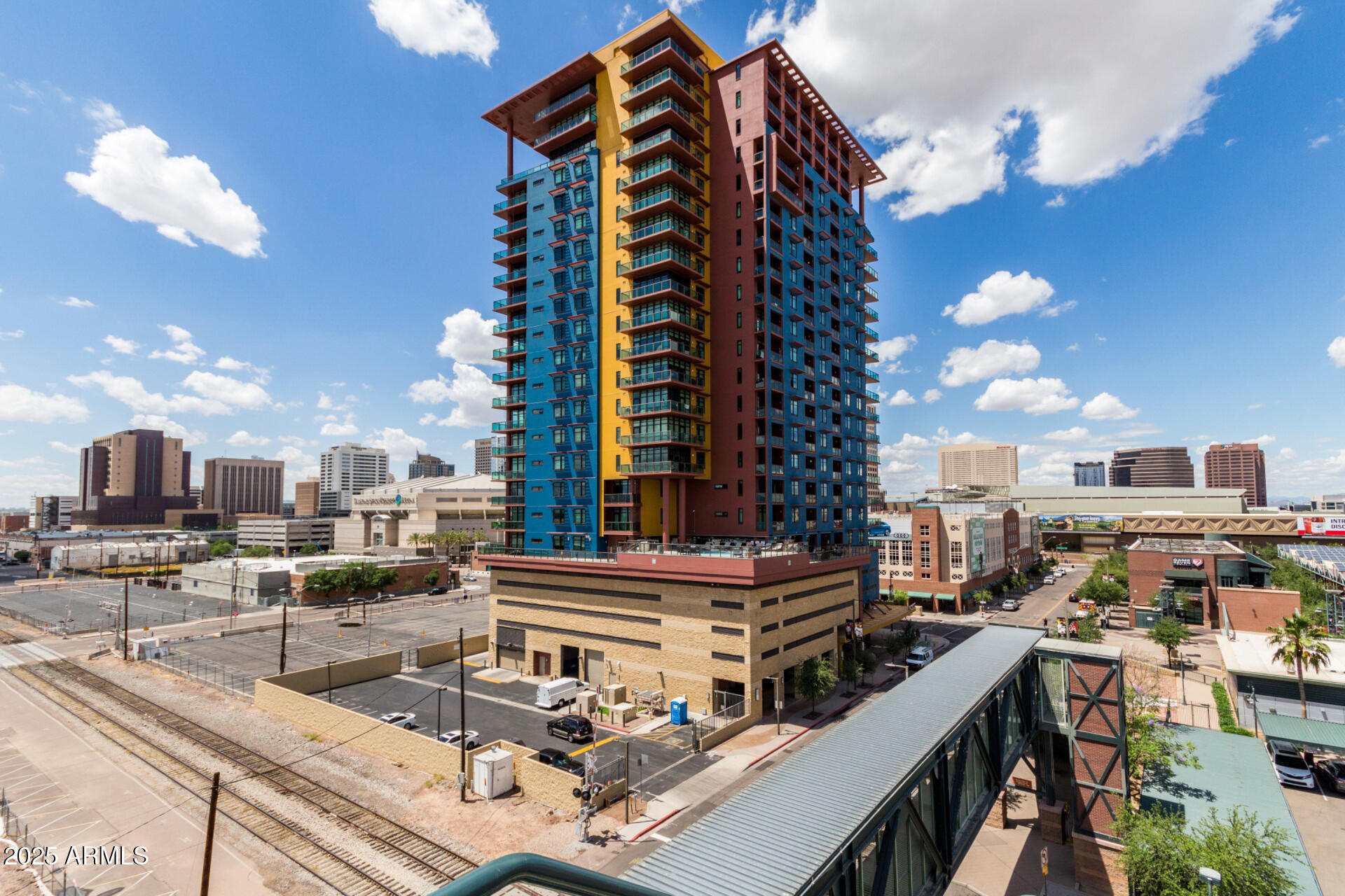 310 South 4th Street, Unit 1902 Phoenix, AZ 85004 - Photo 4 of 37 a view of a balcony with city view