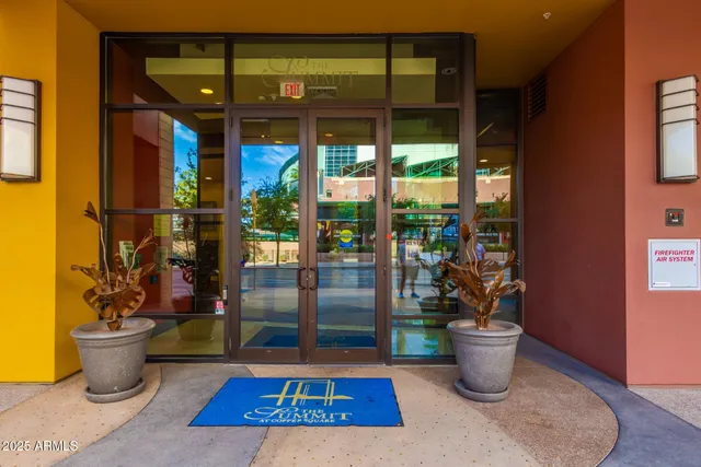 $360,000 | 310 South 4th Street, Unit 1902, Phoenix, AZ 85004