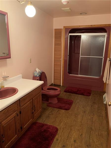 166 Schiebel Road Butler, PA 16002 - Photo 11 of 23 MAIN BATH