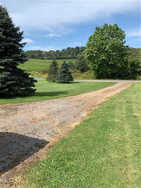 166 Schiebel Road Butler, PA 16002 - Photo 3 of 23