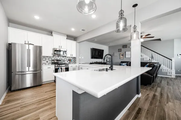 $307,000 | 5515 Hyde Park Drive, Pasadena, TX 77505