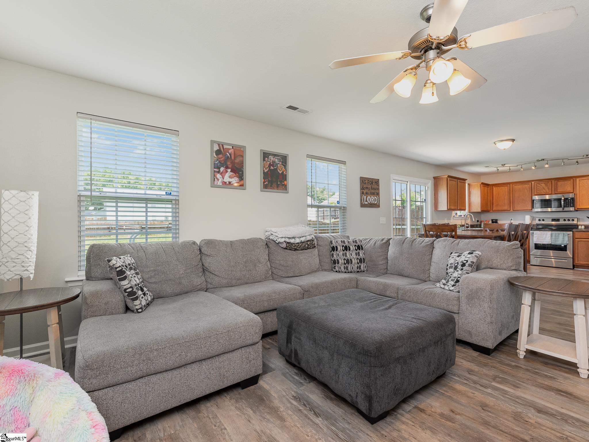 48 Brisbane Drive Fountain Inn, SC 29644 - Photo 16 of 36