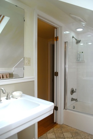 Undisclosed Address Oak Park, IL 60302 - Photo 13 of 24