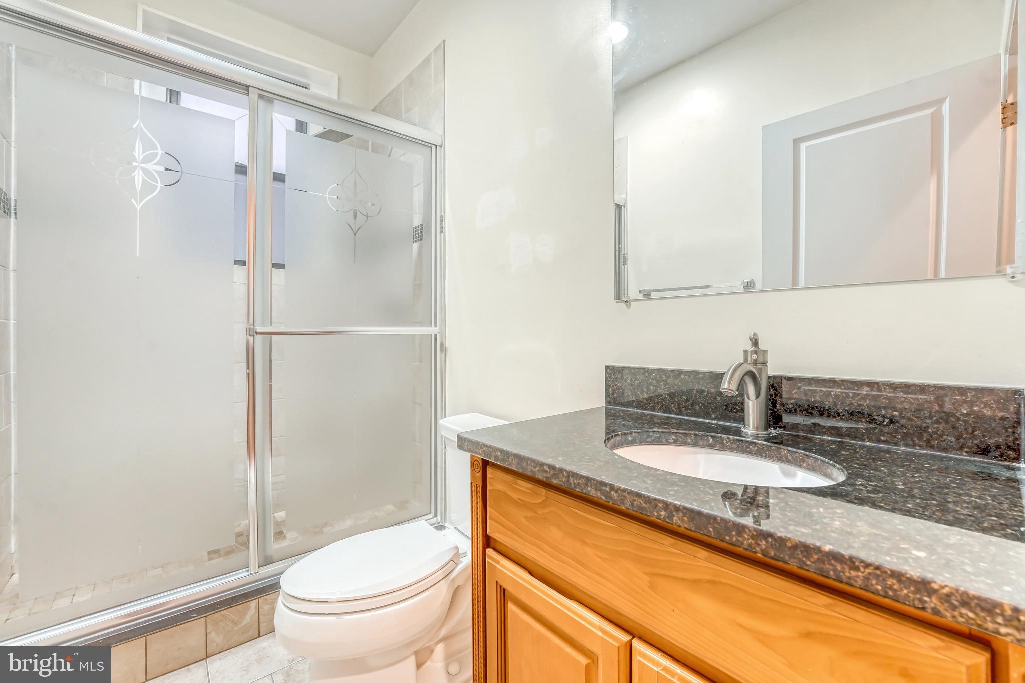 1929 Calvert Street Northwest Washington, DC 20009 - Photo 16 of 21