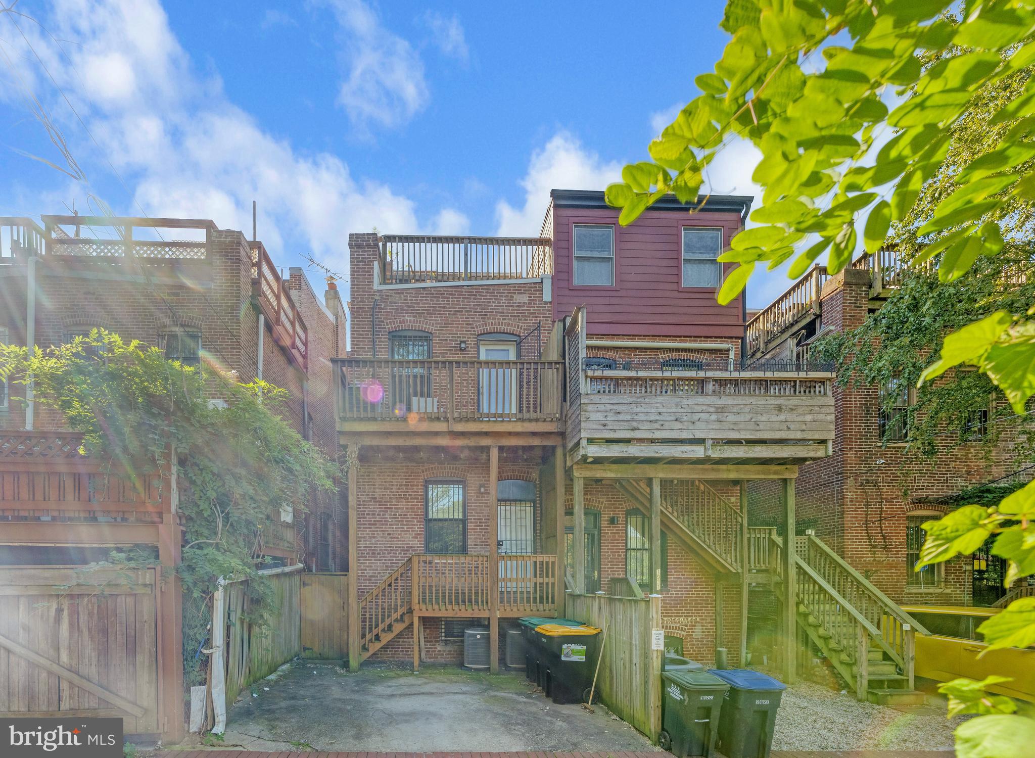 1929 Calvert Street Northwest Washington, DC 20009 - Photo 21 of 21