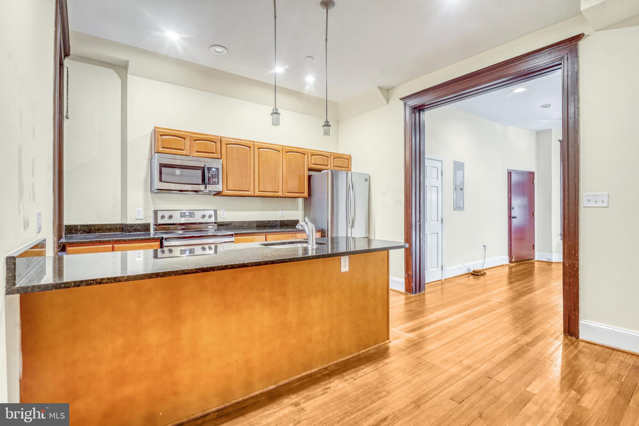 1929 Calvert Street Northwest Washington, DC 20009 - Photo 7 of 21